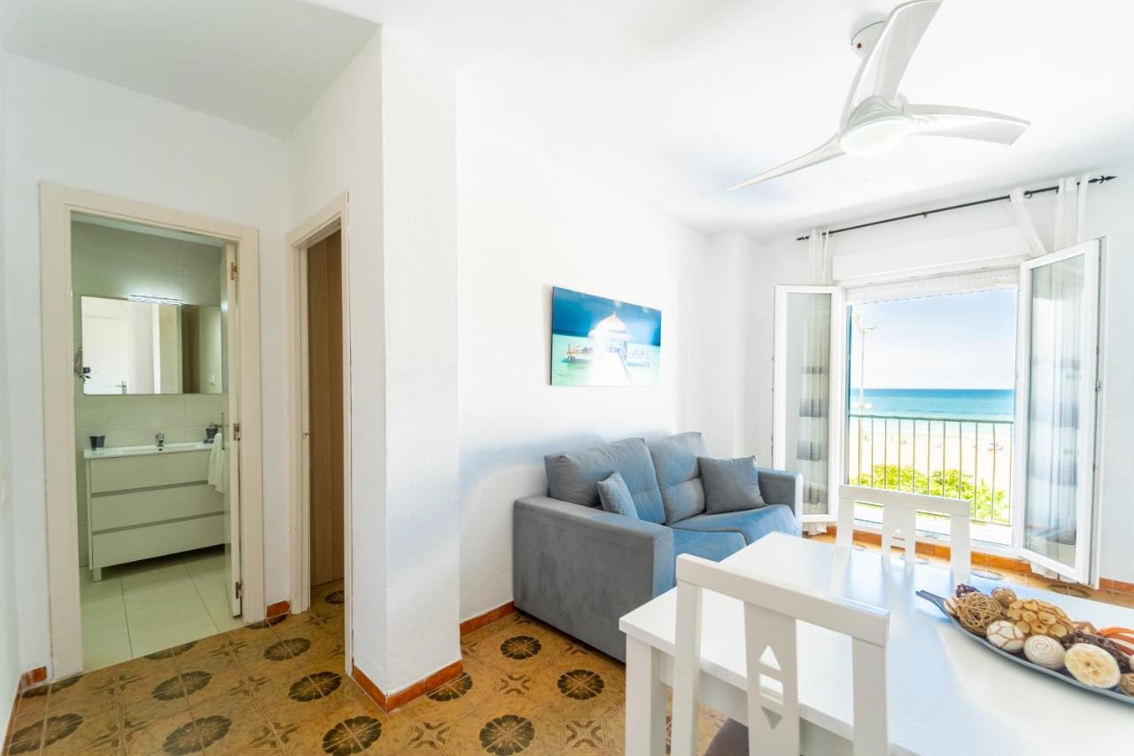 Apartamento Estudio Acuario Frente Mar Barbate Luaran gambar